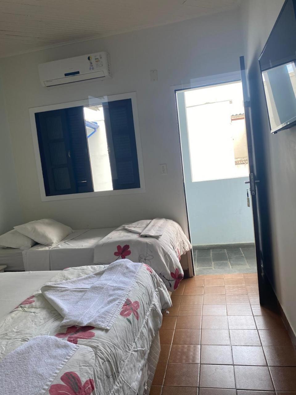 Hotel Pousada Garoupas Sao Sebastiao  Eksteriør billede